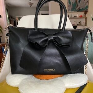 Karl Lagerfield Black leather purse